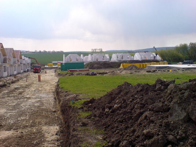 img00004.jpg