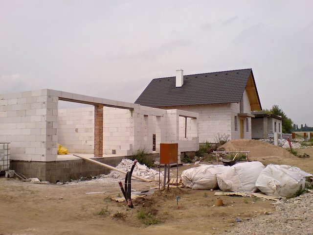 img00017.jpg