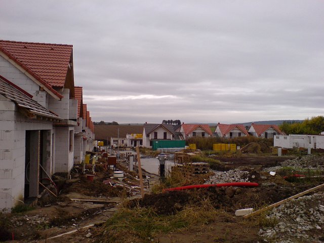 img00030.jpg